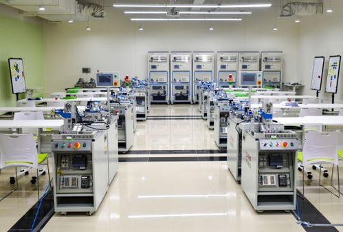 重庆市南岸区大数据发展局 引领区域软件外包服务创新，赋能智慧城市建设